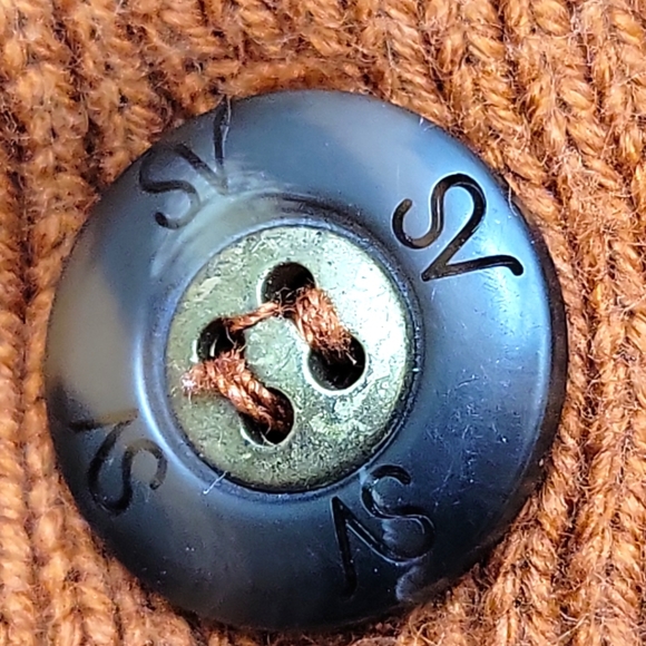 Simply Vera Burnt Orange Turtle Neck Sweater Sleeve Button Accent Sz PS - Picture 5 of 8